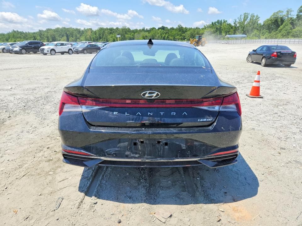 2023 HYUNDAI ELANTRA LIMITED 6