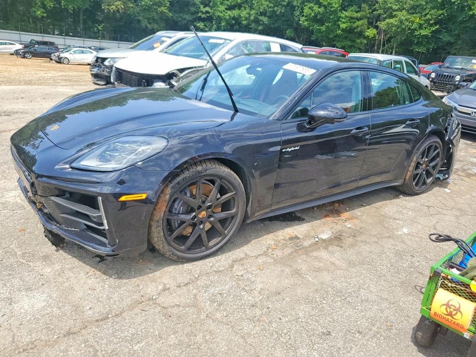 2025 PORSCHE PANAMERA 4 E-HYBRID - 1