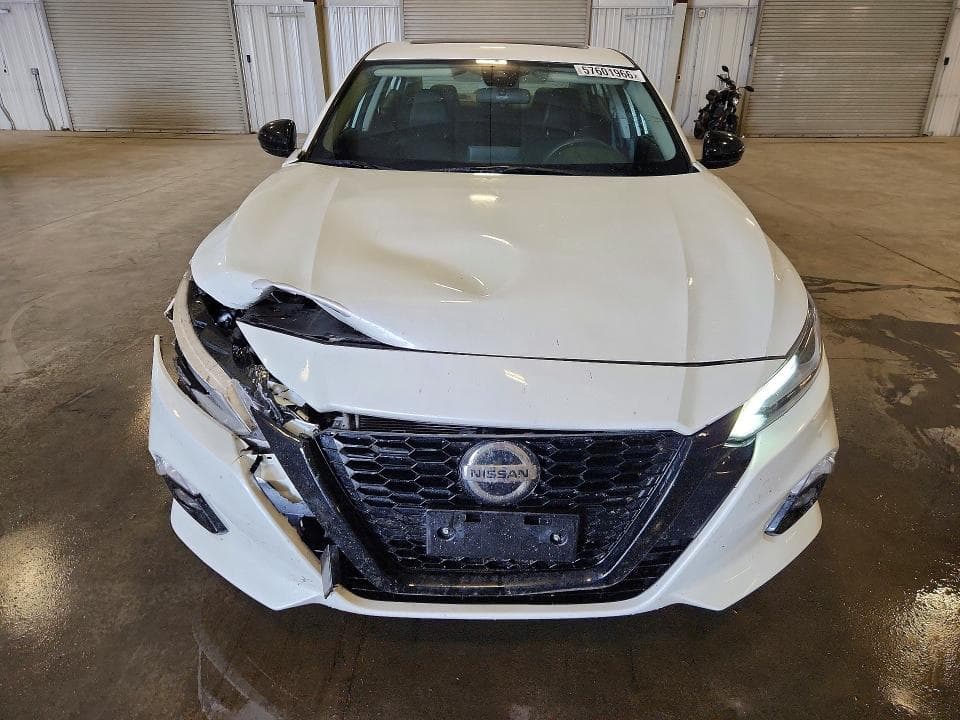 2022 NISSAN ALTIMA SR SR 5