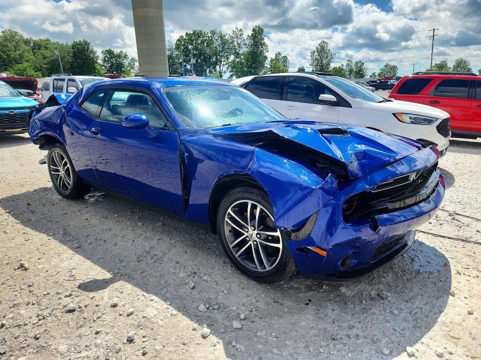 2019 DODGE CHALLENGER SXT 4