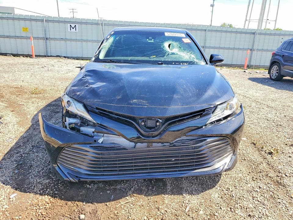2018 TOYOTA CAMRY XLE XLE 5