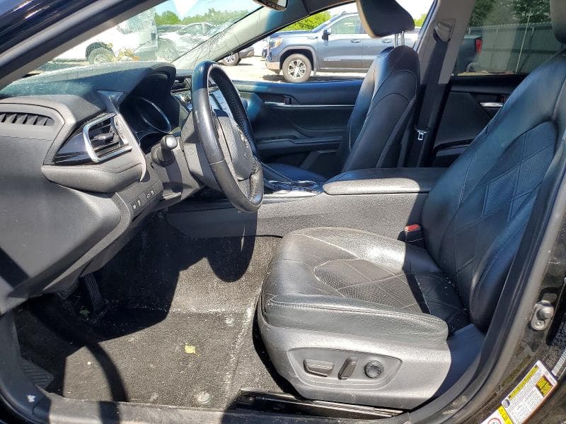 2018 TOYOTA CAMRY XLE XLE 7