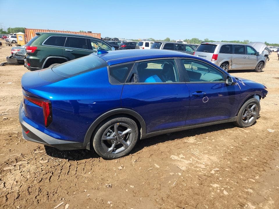 2025 KIA K4 LXS LXS 3