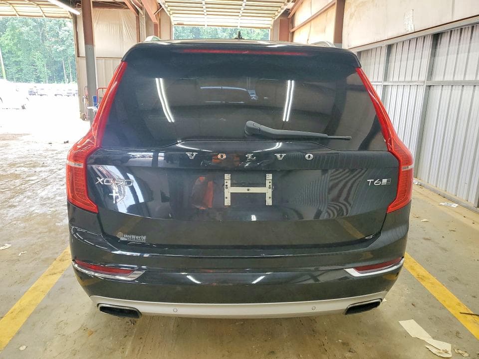 2017 VOLVO XC90 T6 6