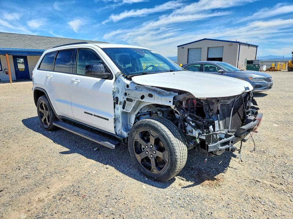 2019 JEEP GRAND CHEROKEE LAREDO 4