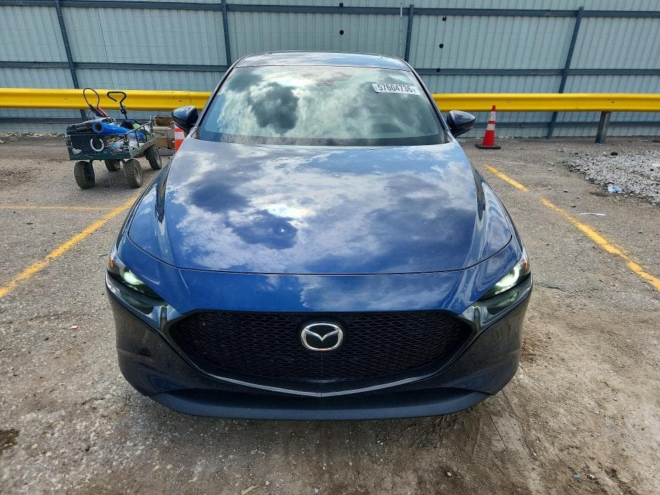 2020 MAZDA 3 PREMIUM 5