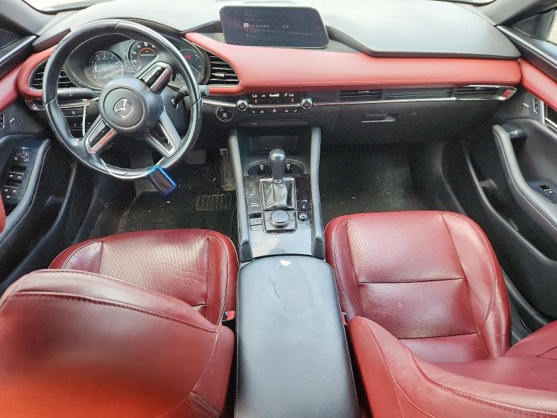 2020 MAZDA 3 PREMIUM 8