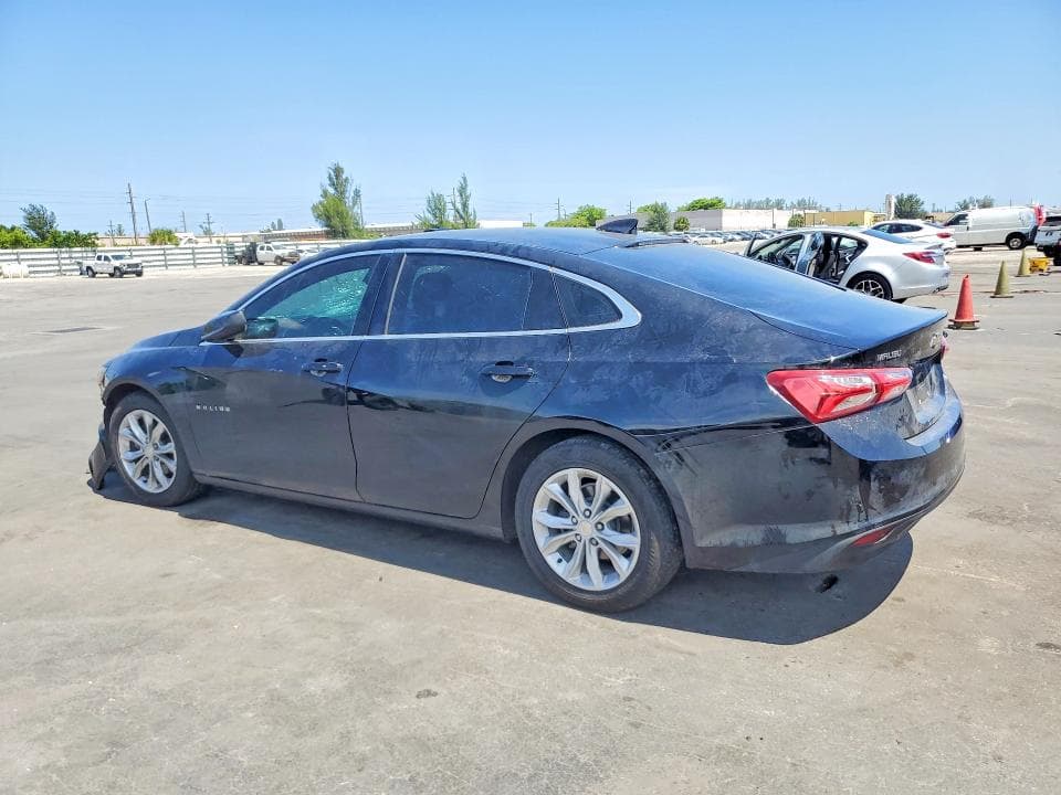 2022 CHEVROLET MALIBU LT 2