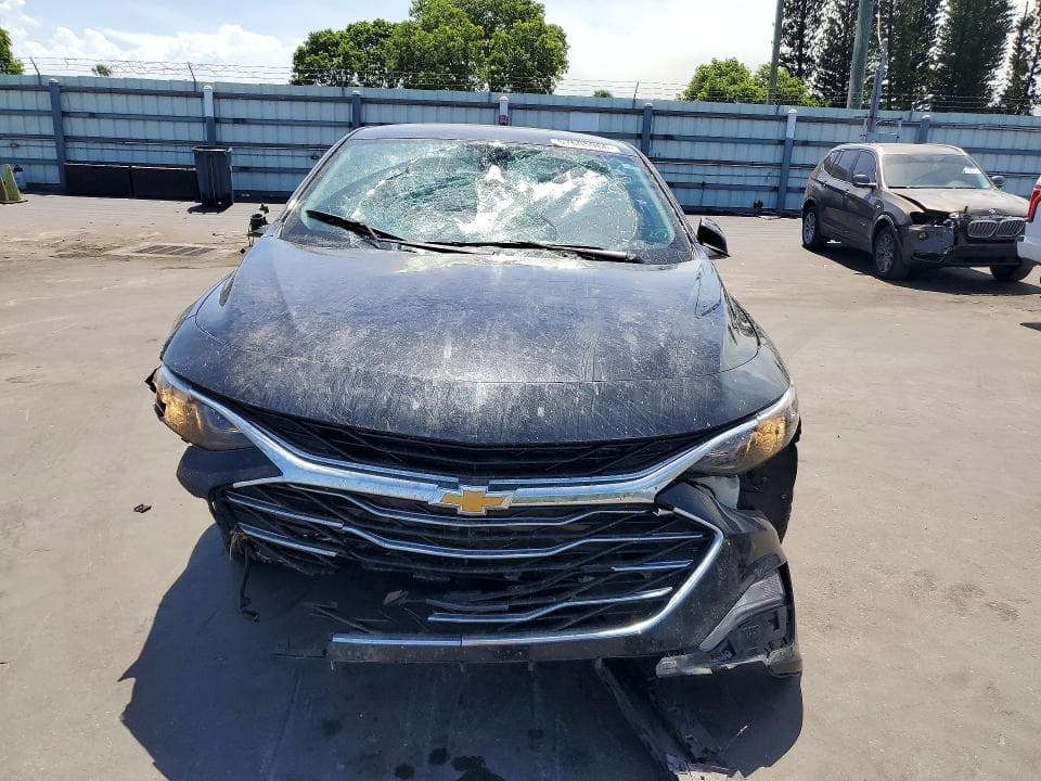 2022 CHEVROLET MALIBU LT 5