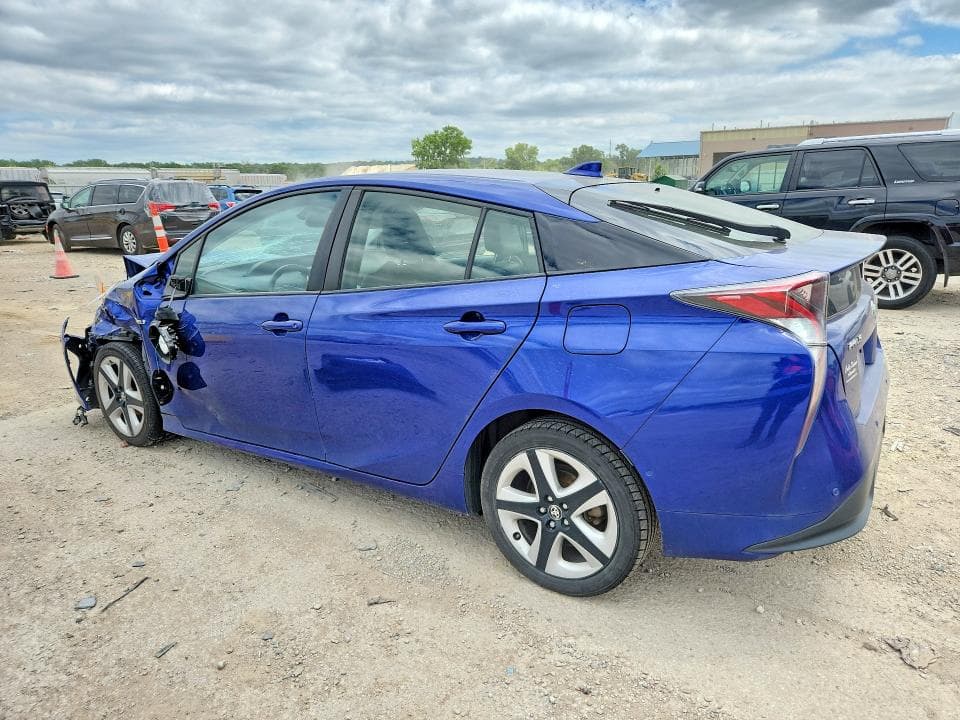 2017 TOYOTA PRIUS FOUR TOURING 2