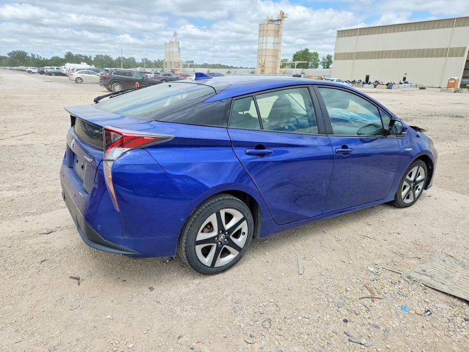 2017 TOYOTA PRIUS FOUR TOURING 3