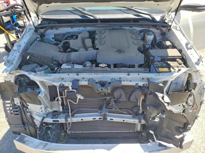 2022 TOYOTA 4RUNNER LIMITED 11