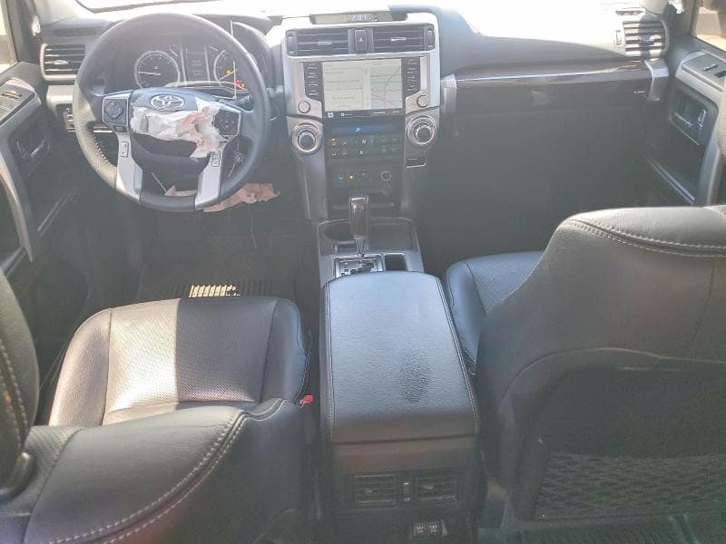 2022 TOYOTA 4RUNNER LIMITED 8