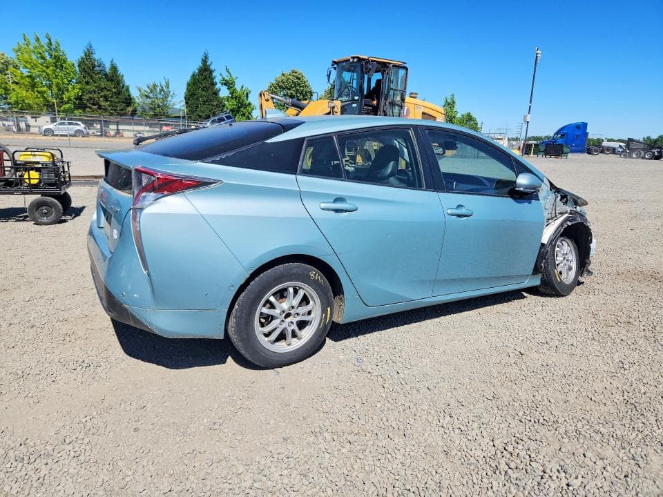 2017 TOYOTA PRIUS FOUR FOUR 3