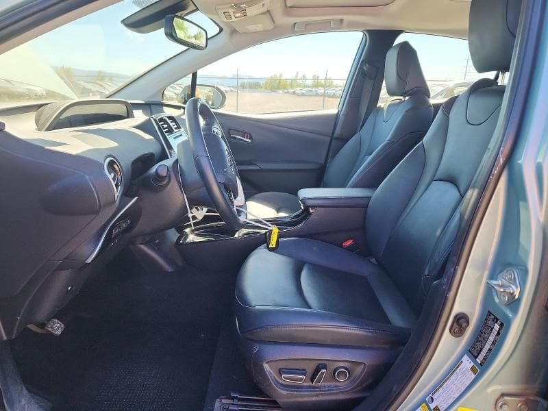 2017 TOYOTA PRIUS FOUR FOUR 7