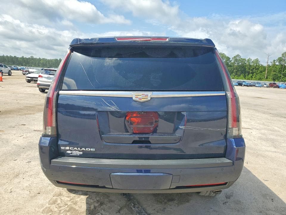 2017 CADILLAC ESCALADE LUXURY 6