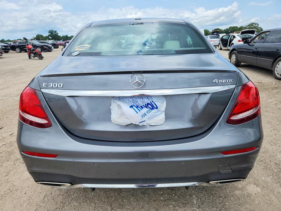 2017 MERCEDES-BENZ E 300 4MATIC 6