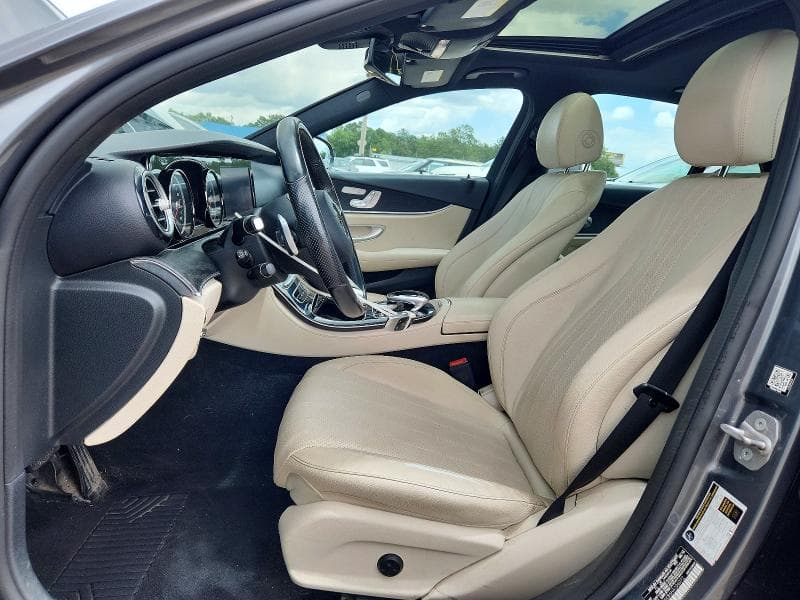 2017 MERCEDES-BENZ E 300 4MATIC 7