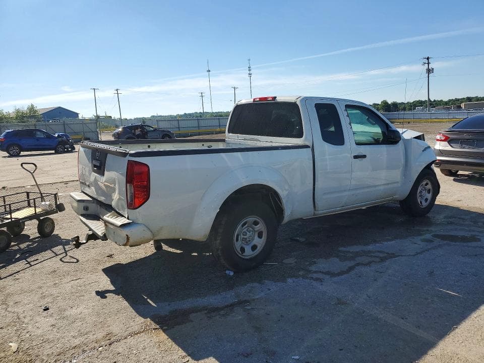 2017 NISSAN FRONTIER S 3