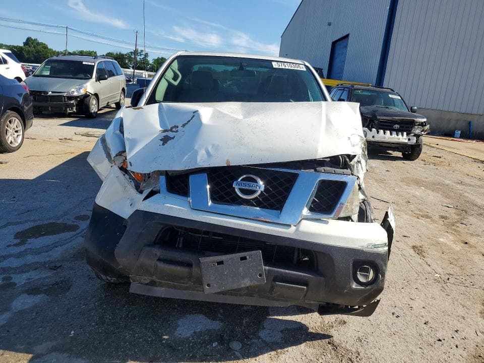 2017 NISSAN FRONTIER S 5