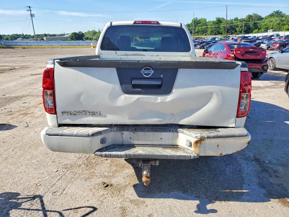 2017 NISSAN FRONTIER S 6