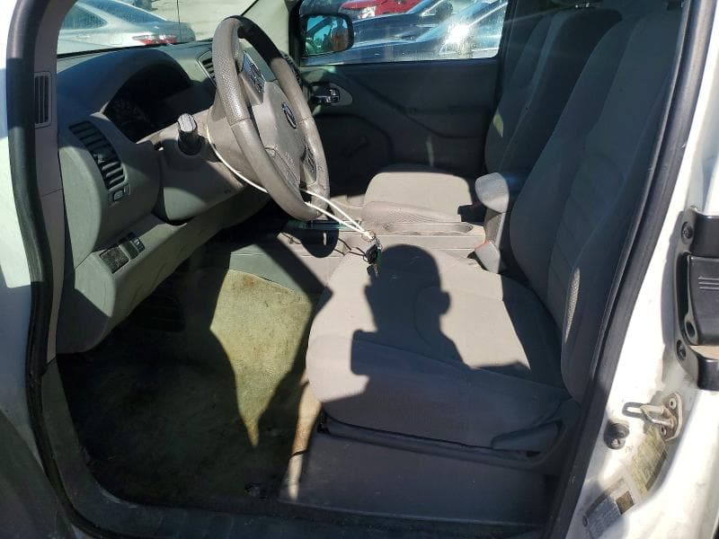 2017 NISSAN FRONTIER S 7