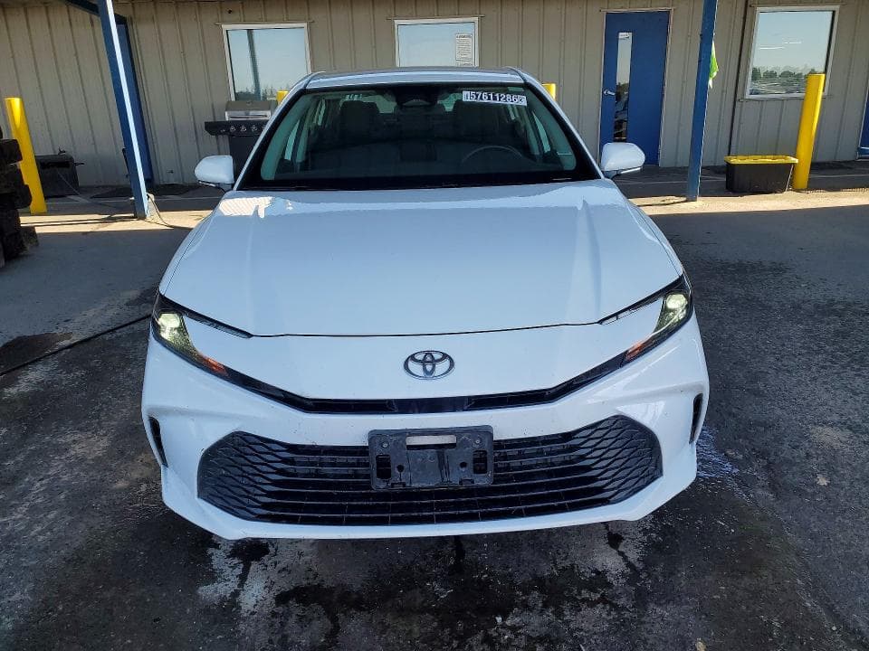 2025 TOYOTA CAMRY LE 5