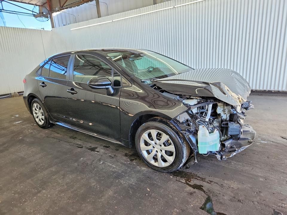 2021 TOYOTA COROLLA LE 4