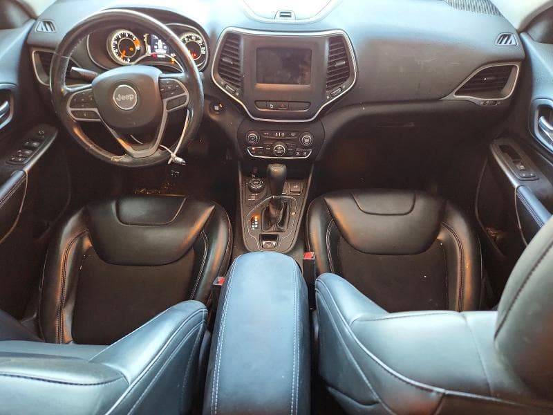 2020 JEEP CHEROKEE LATITUDE PLUS 8