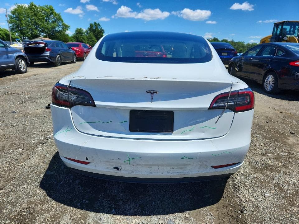 2023 TESLA MODEL 3 6