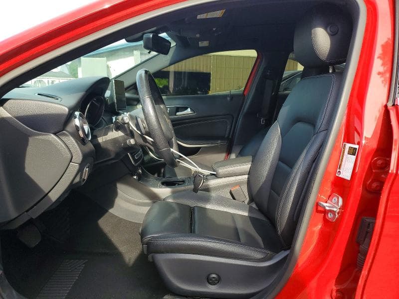 2019 MERCEDES-BENZ GLA 250 7