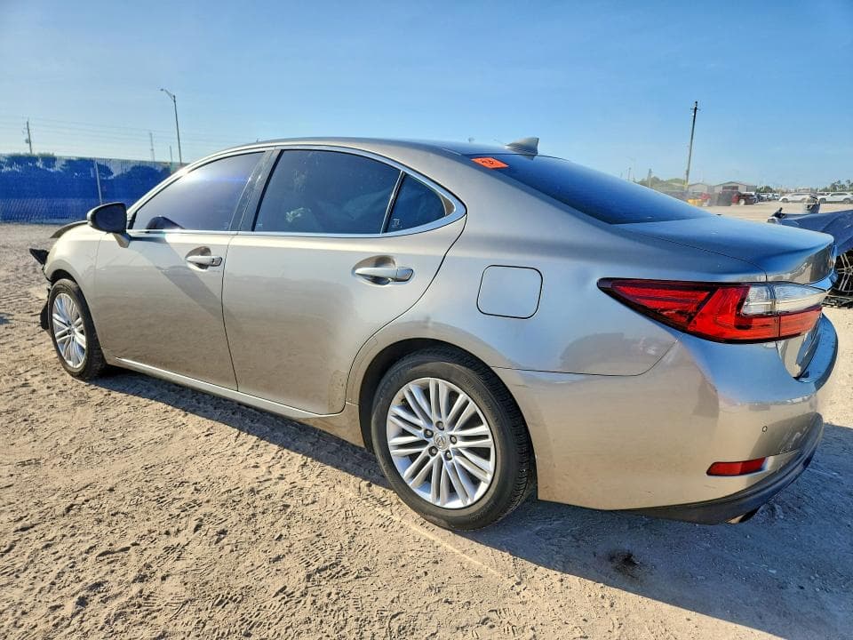 2017 LEXUS ES 350 2