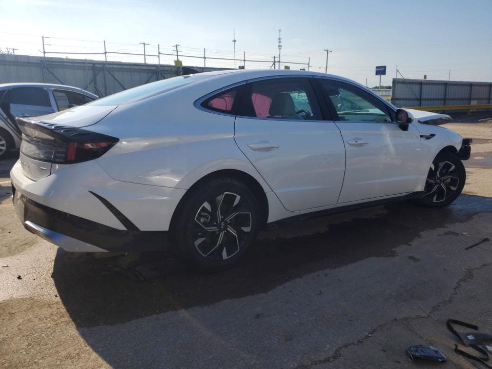 2025 HYUNDAI SONATA SEL 3