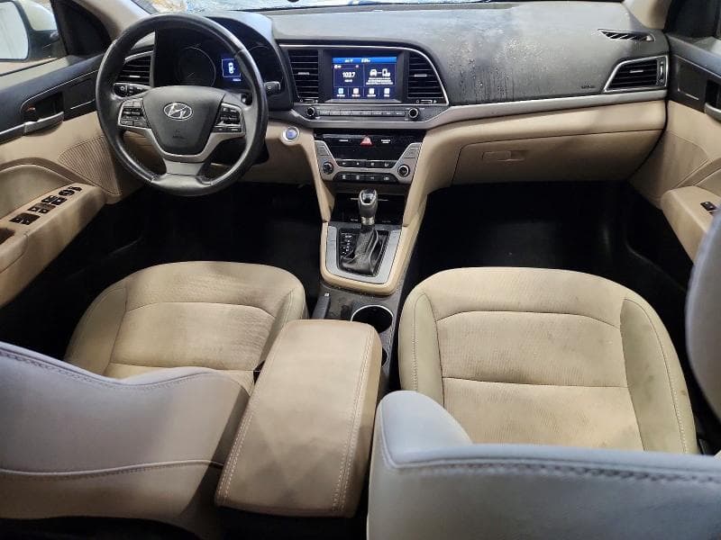 2017 HYUNDAI ELANTRA SE 8