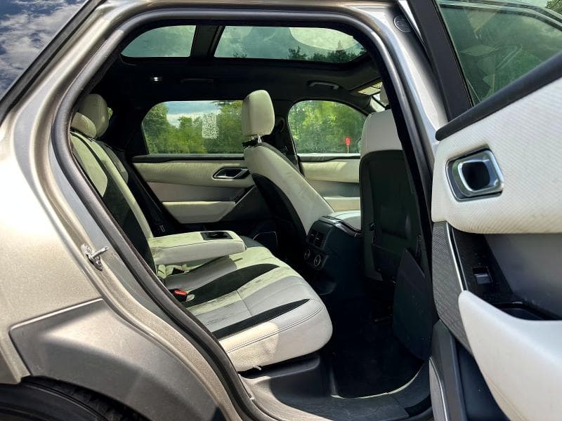 2020 LAND ROVER RANGE ROVER VELAR R-DYNAMIC S 6