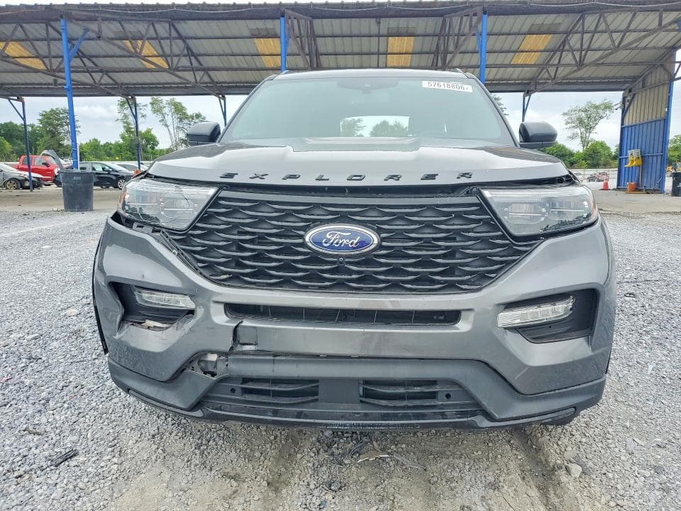 2022 FORD EXPLORER ST-LINE 5