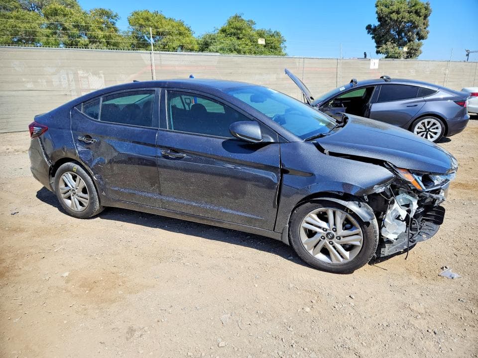 2020 HYUNDAI ELANTRA VALUE EDITION 4