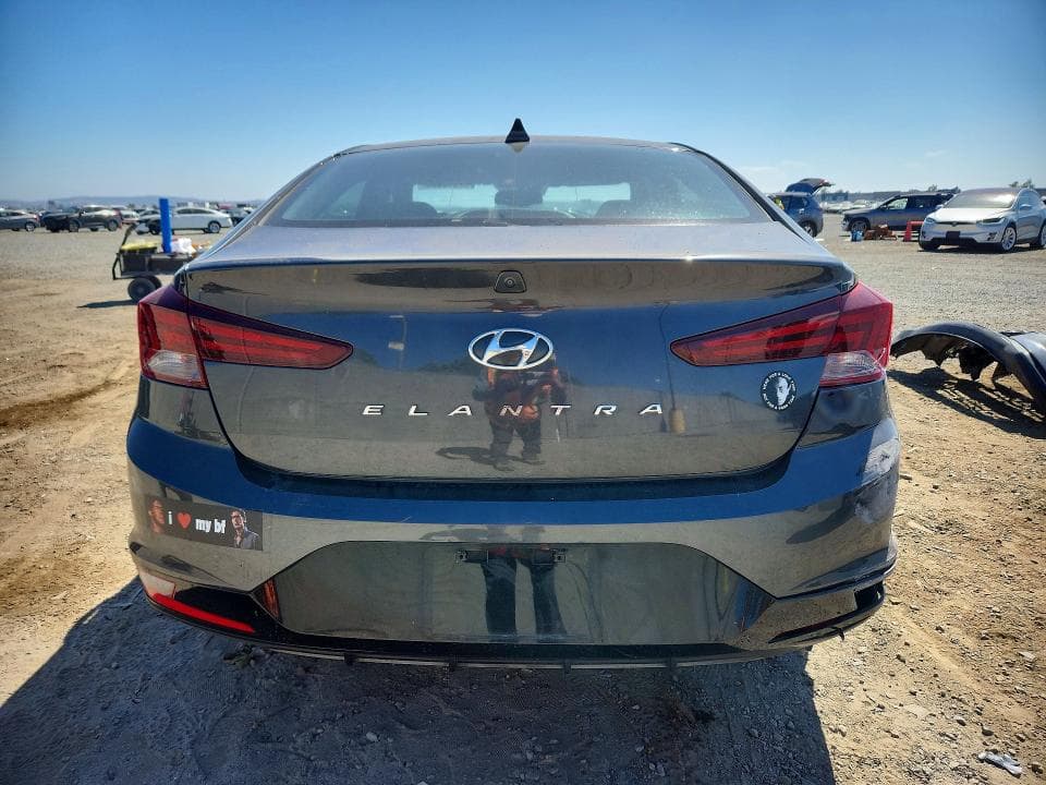 2020 HYUNDAI ELANTRA VALUE EDITION 6