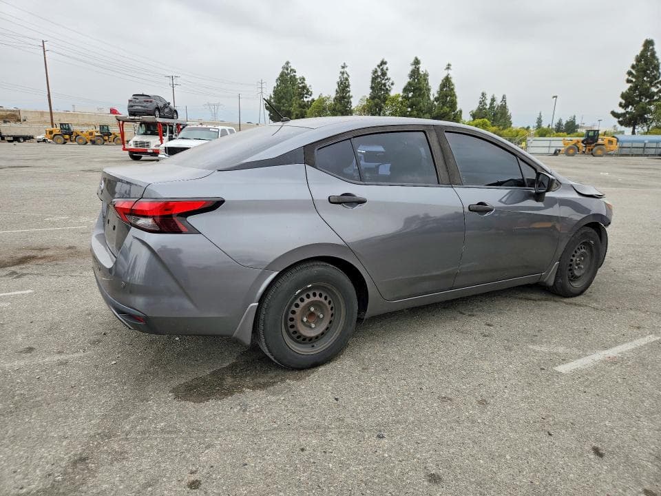 2020 NISSAN VERSA S 3
