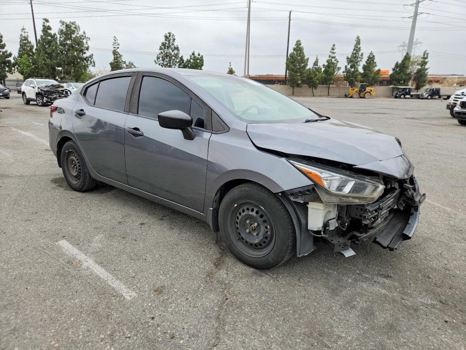 2020 NISSAN VERSA S 4