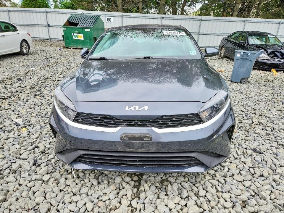 2022 KIA FORTE LXS 5