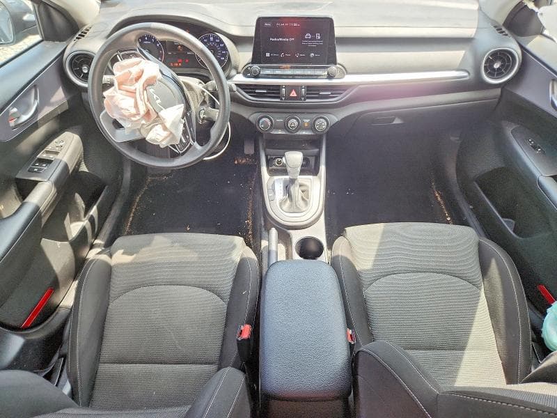 2022 KIA FORTE LXS 8