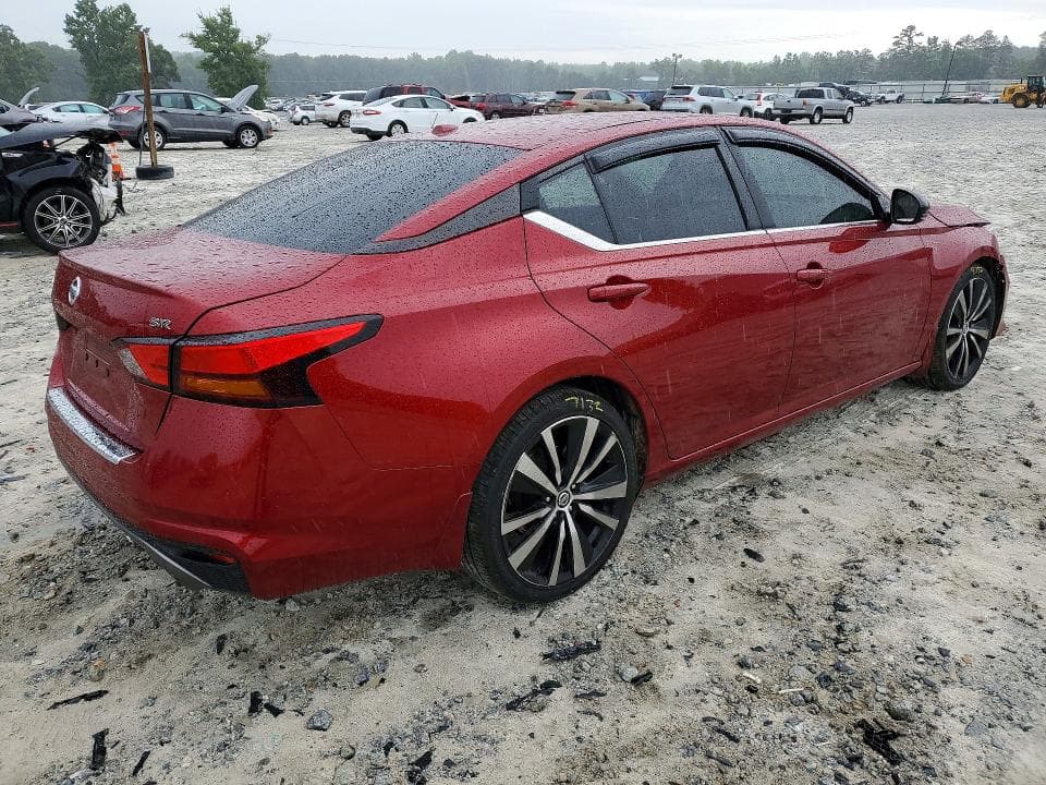2020 NISSAN ALTIMA SR 3