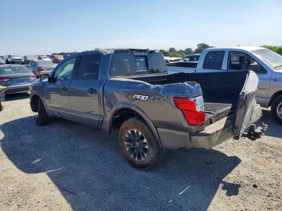2019 NISSAN TITAN PRO-4X 2