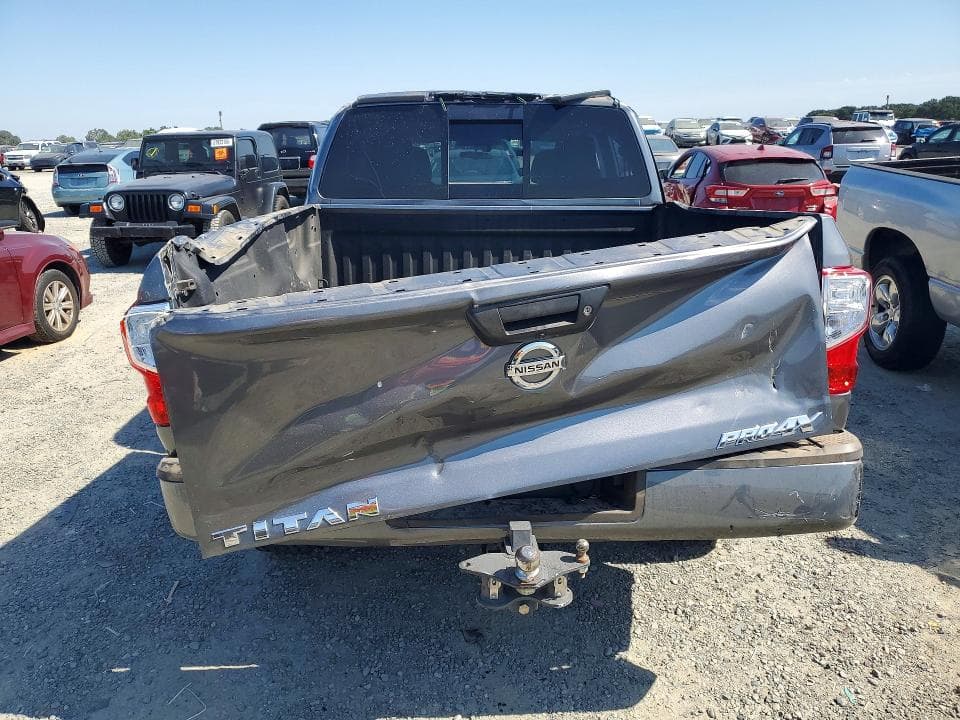 2019 NISSAN TITAN PRO-4X 6