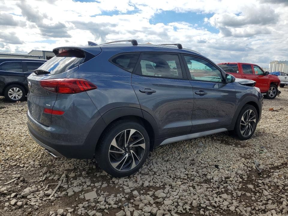 2021 HYUNDAI TUCSON SPORT 3