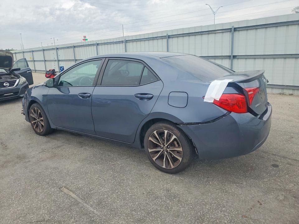 2017 TOYOTA COROLLA SE SE 2