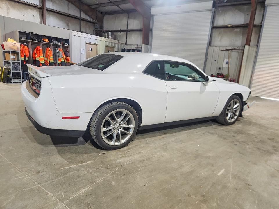2022 DODGE CHALLENGER GT 3