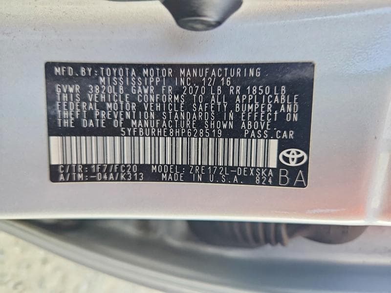 2017 TOYOTA COROLLA SE SE 12