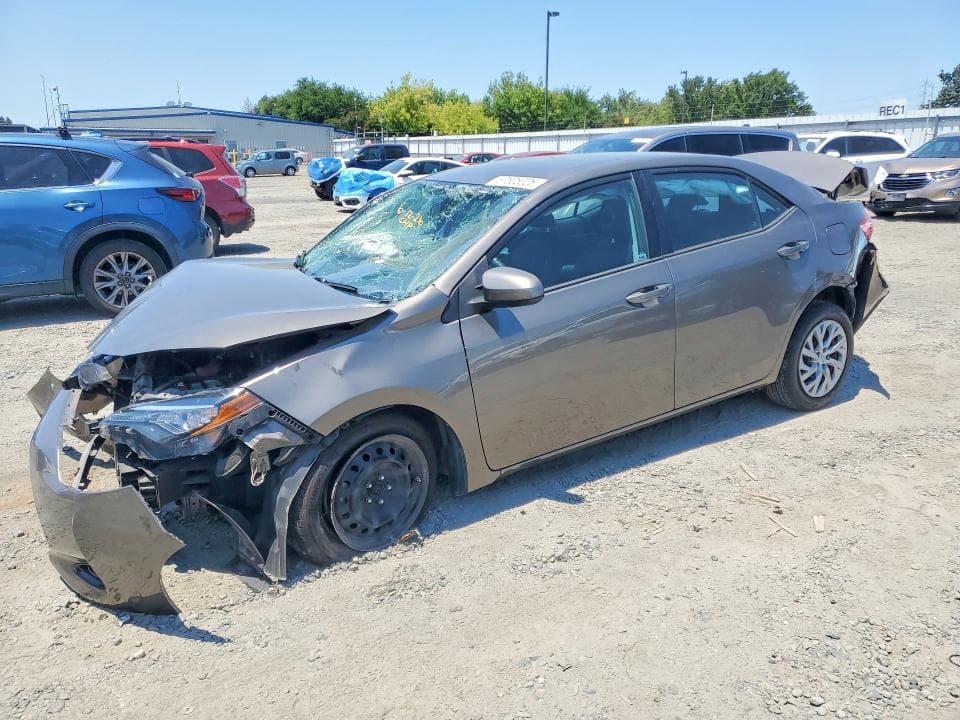 2017 TOYOTA COROLLA LE - 1